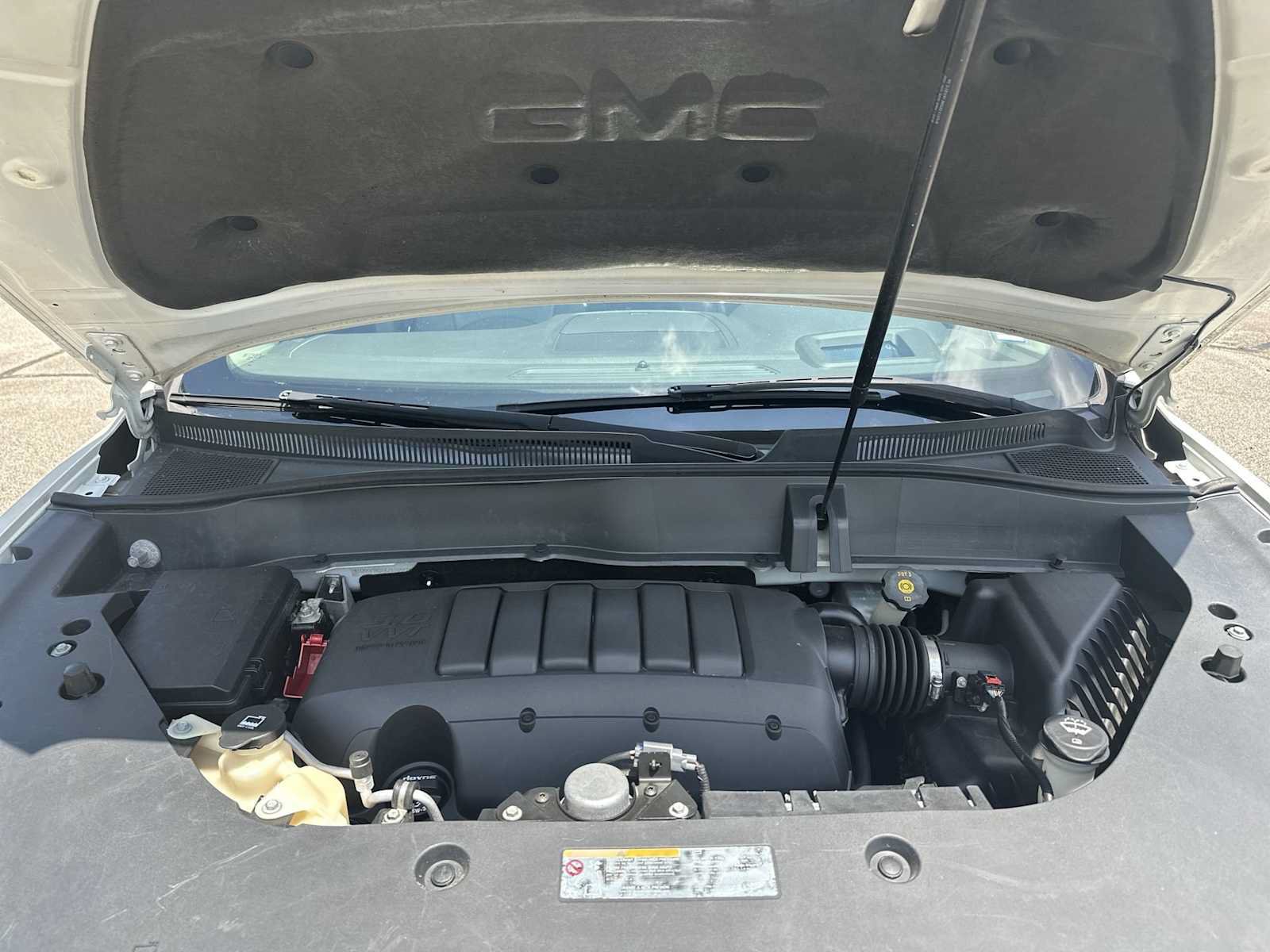 Used 2014 GMC Acadia Denali AWD/4WD image 15