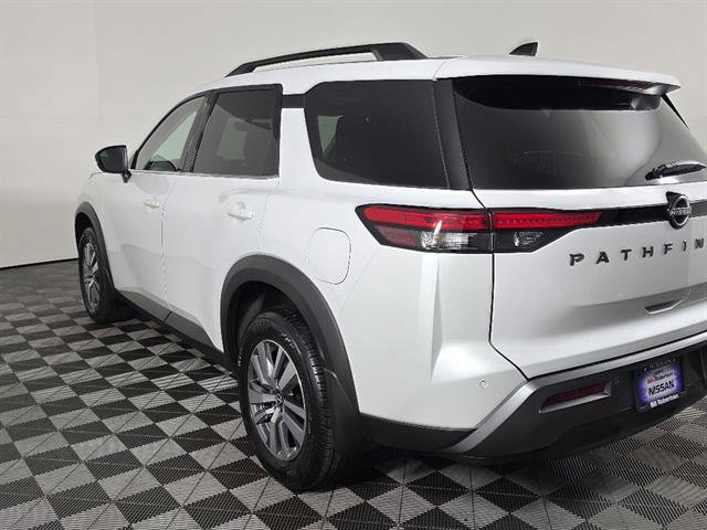 New 2026 Nissan Pathfinder SL AWD/4WD image 6