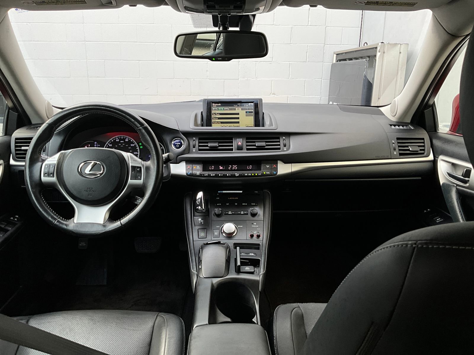 Used 2012 Lexus CT 200h image 14