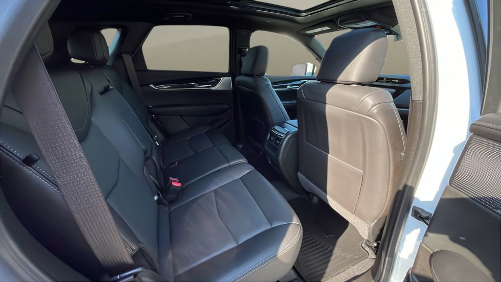 Certified 2024 Cadillac XT5 Premium Luxury image 15