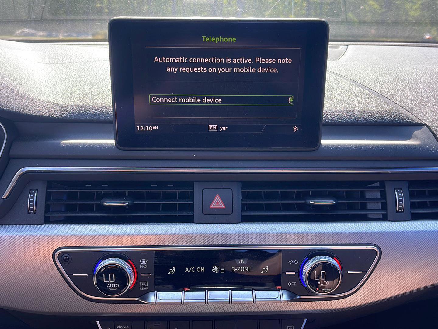 Used 2017 Audi A4 2.0T Ultra Premium w/ Convenience Package image 17