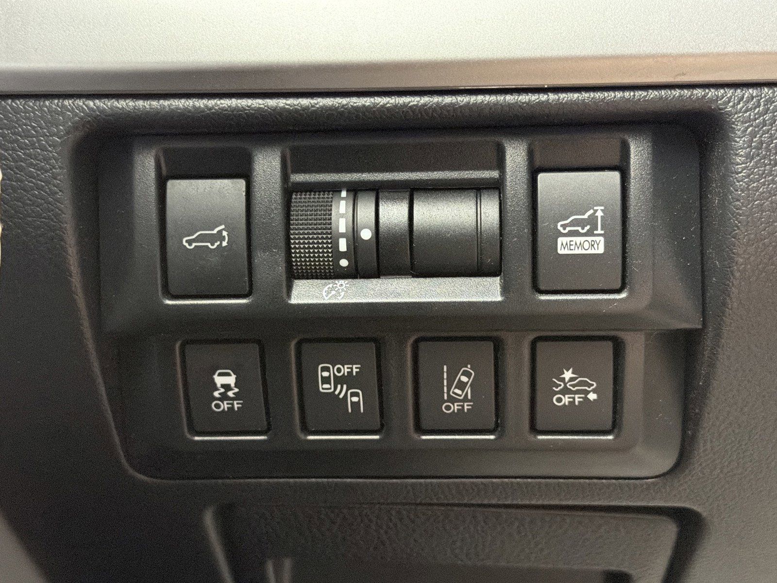 Used 2019 Subaru Outback 2.5i Limited w/ Protection Package #1 image 26