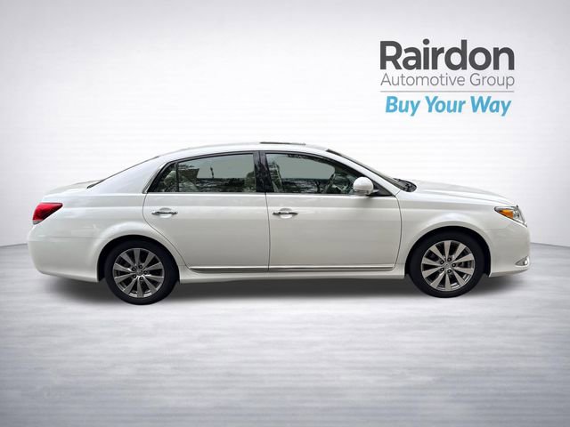 Used 2011 Toyota Avalon Limited FWD image 9