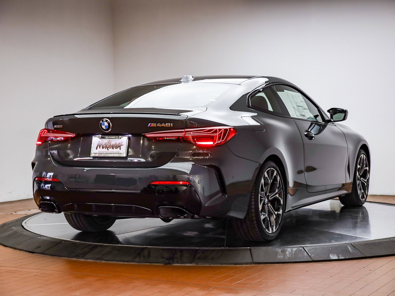 New 2026 BMW 440i xDrive Coupe w/ Premium Package image 7