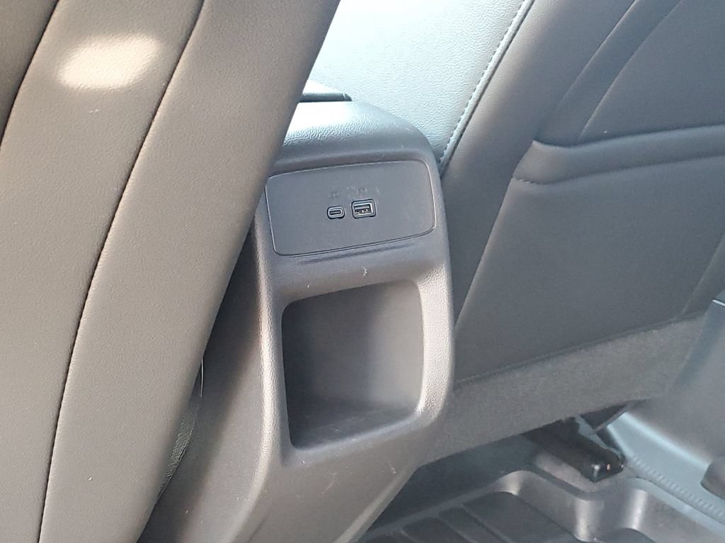 Certified 2025 Buick Envista Sport Touring w/ Convenience I Package FWD image 33