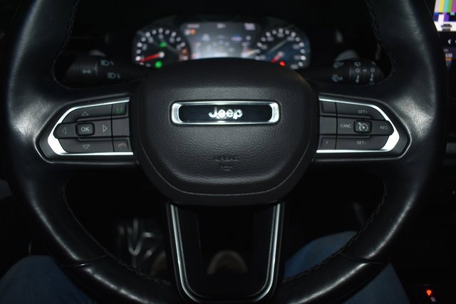 Used 2022 Jeep Compass Latitude w/ Sun and Sound Group image 19