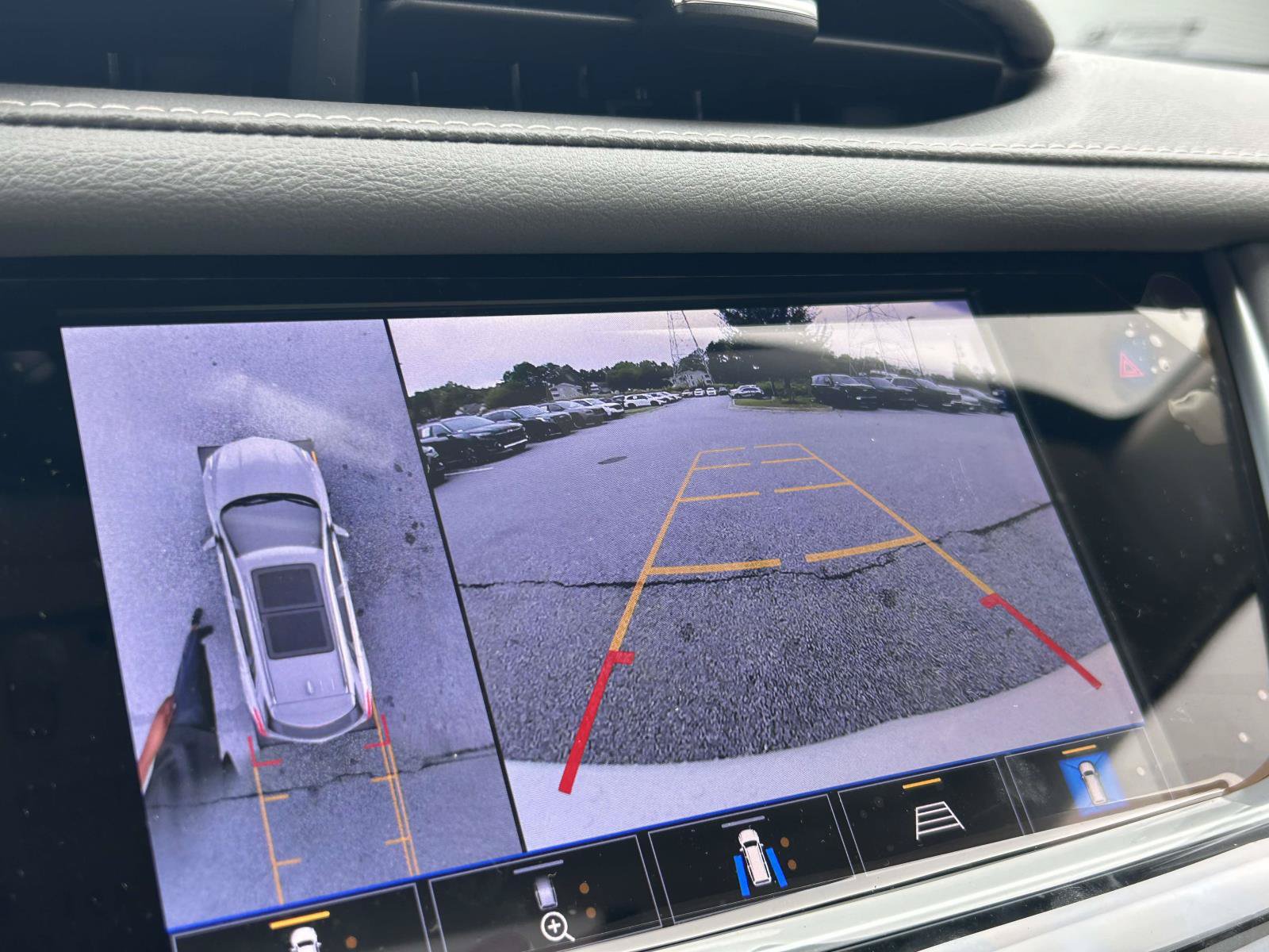New 2026 Cadillac XT5 Premium Luxury w/ Driver Assist Package FWD image 27