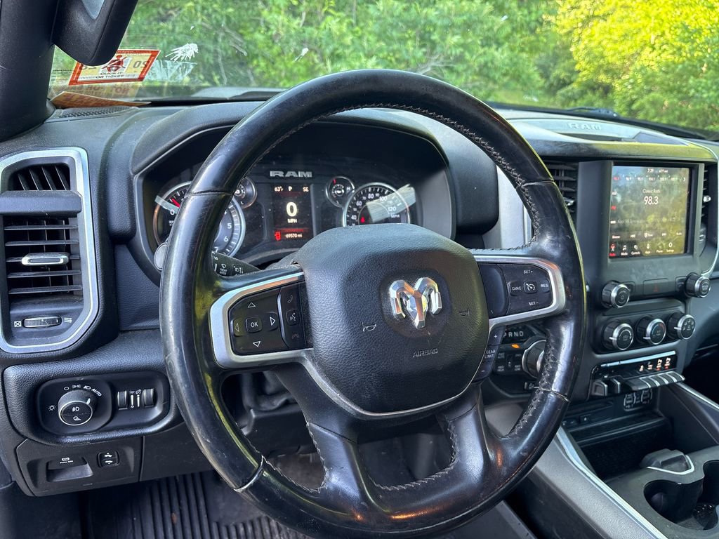 Used 2019 RAM 1500 Big Horn AWD/4WD image 12