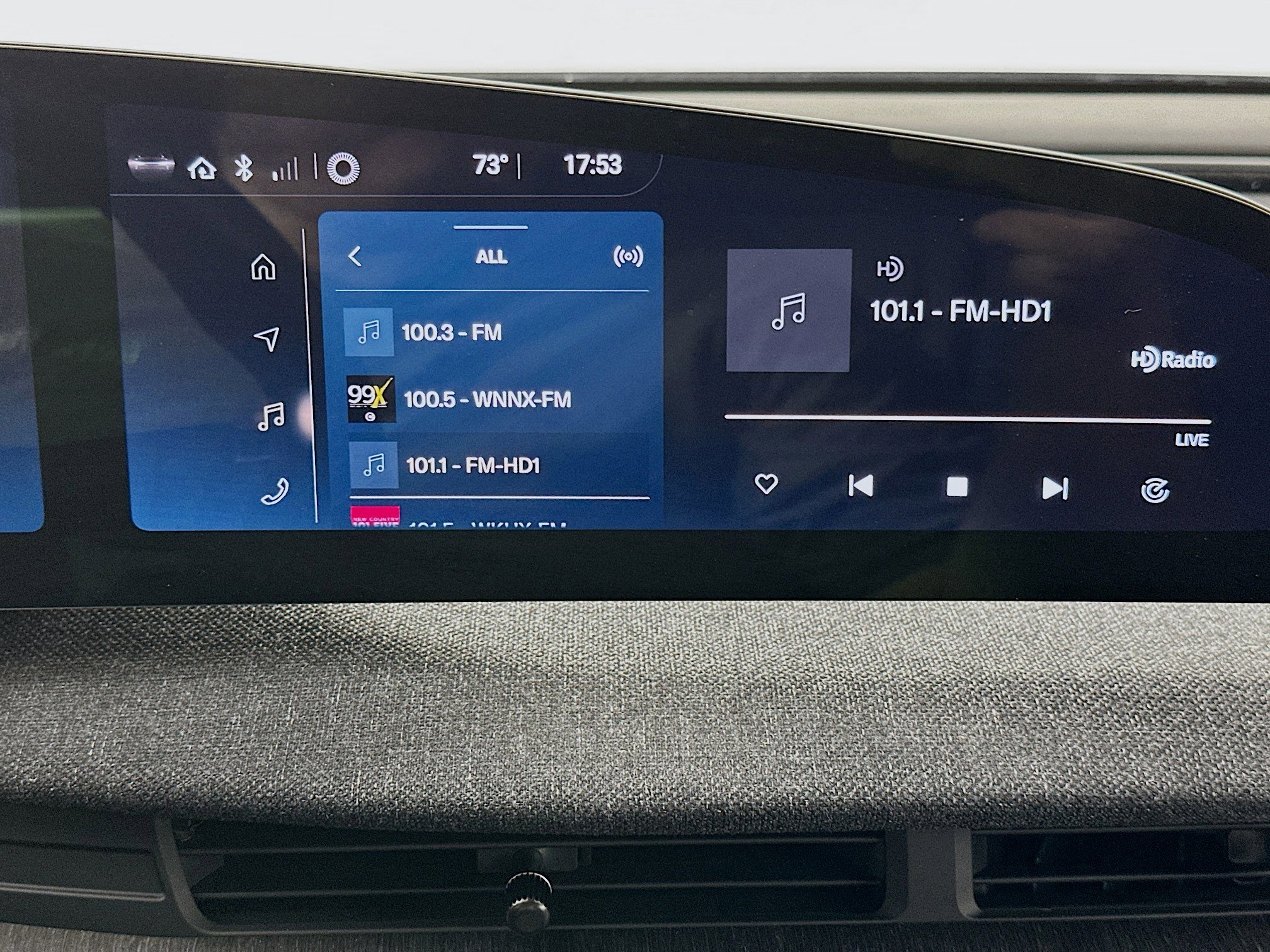 Used 2024 Lucid Air Touring AWD/4WD image 19