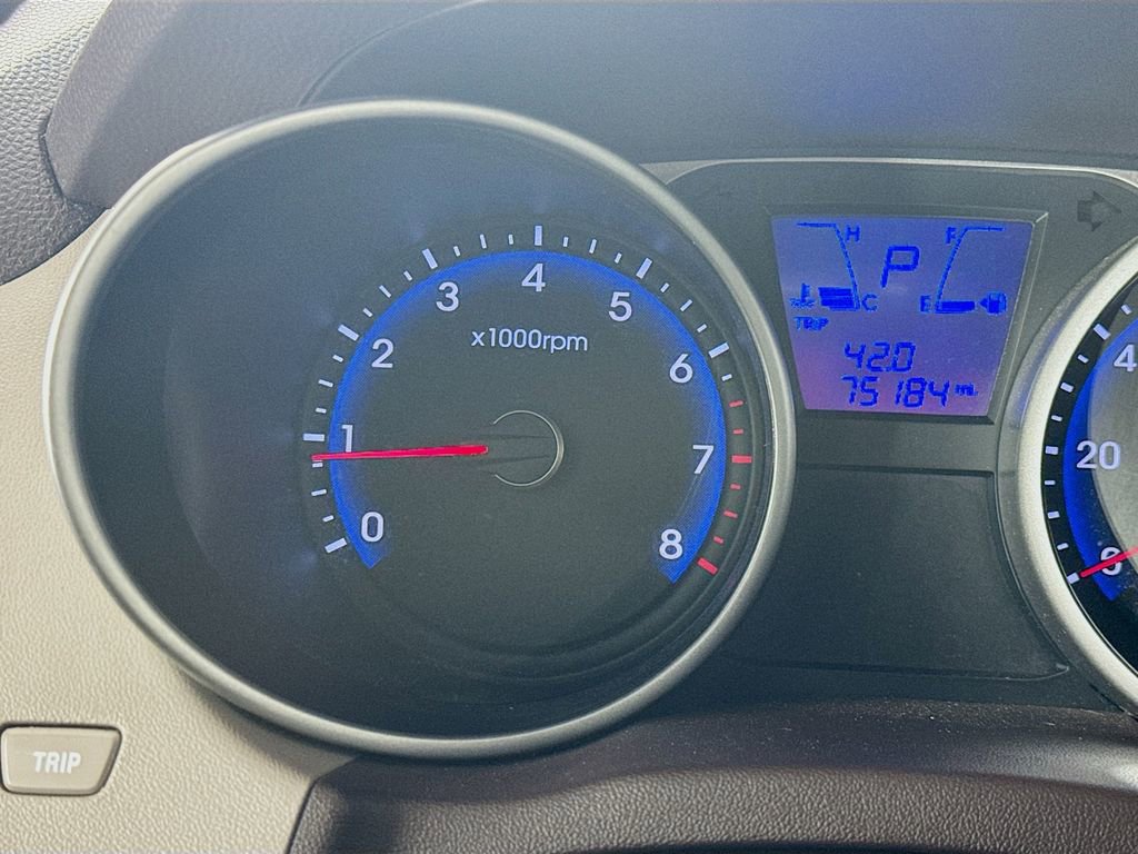 Used 2013 Hyundai Tucson GLS image 17
