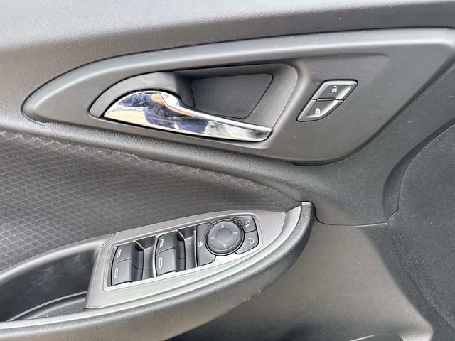 Used 2024 Chevrolet Malibu LT image 41