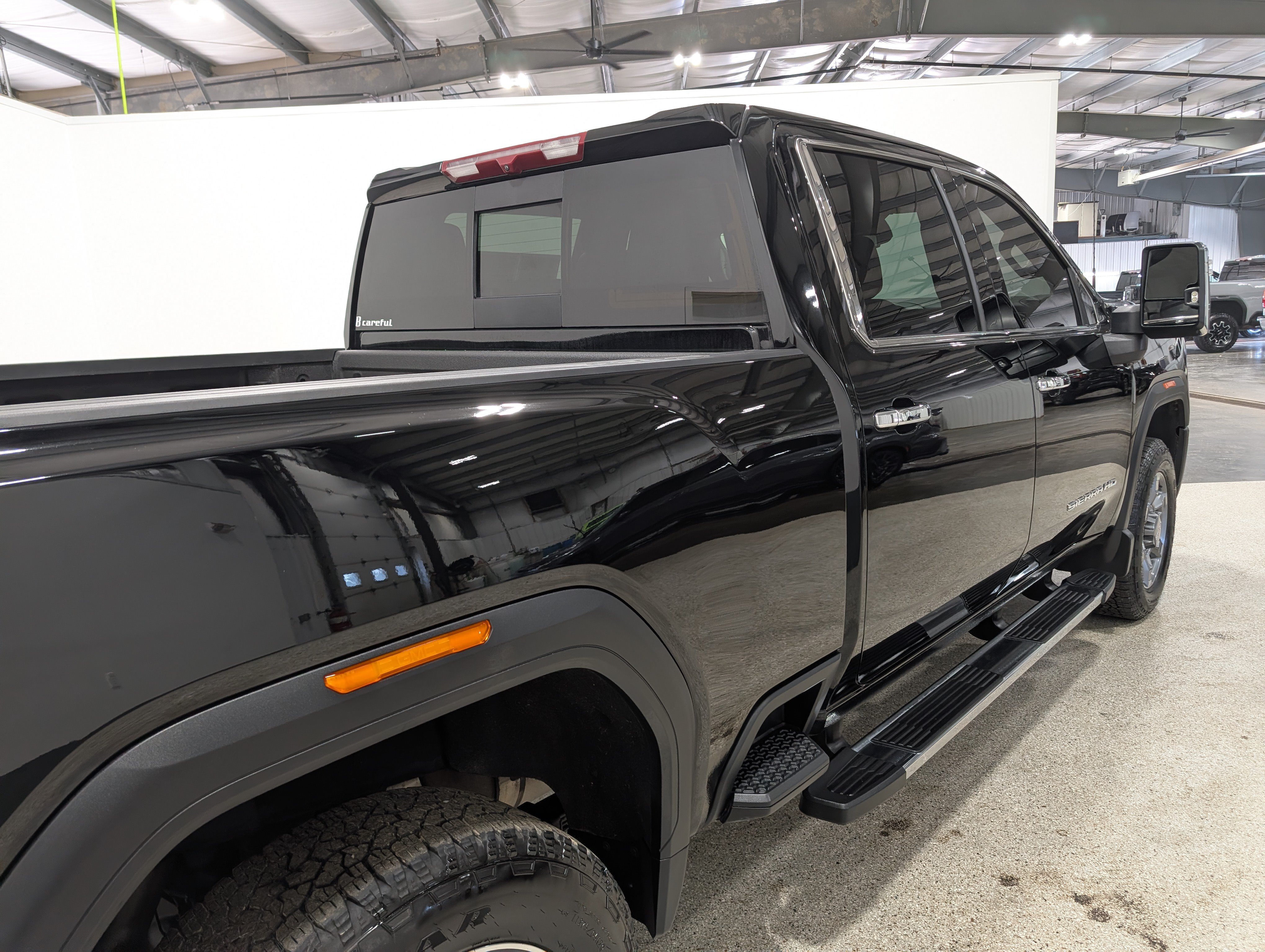 Used 2025 GMC Sierra 2500 SLT AWD/4WD image 3