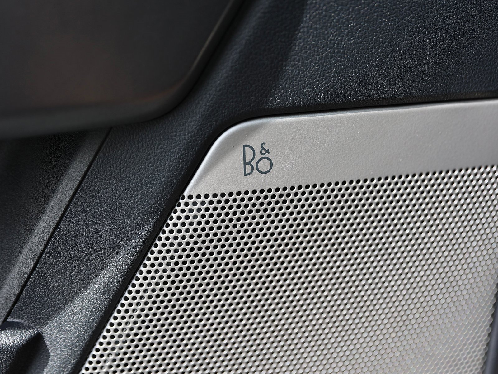 Certified 2024 Ford F250 Lariat image 38