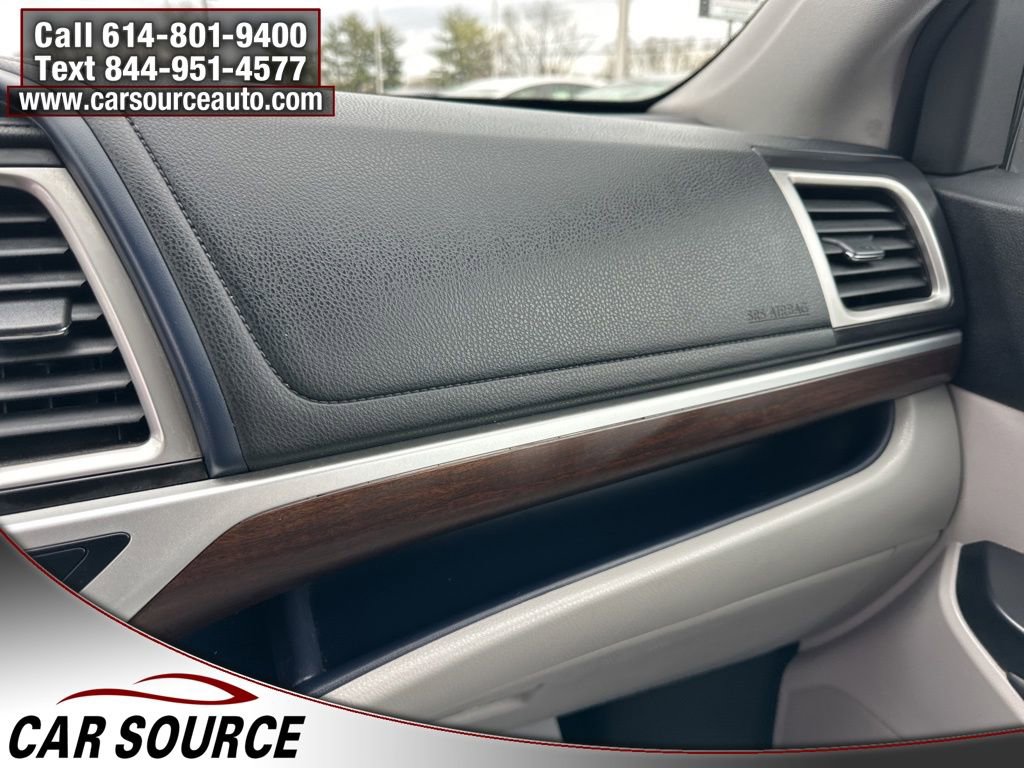 Used 2016 Toyota Highlander Limited image 21