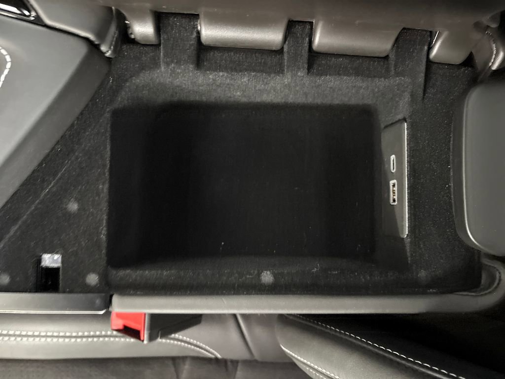 Used 2024 Chevrolet Corvette Stingray Premium Conv w/ Stealth Interior Trim Package RWD image 31