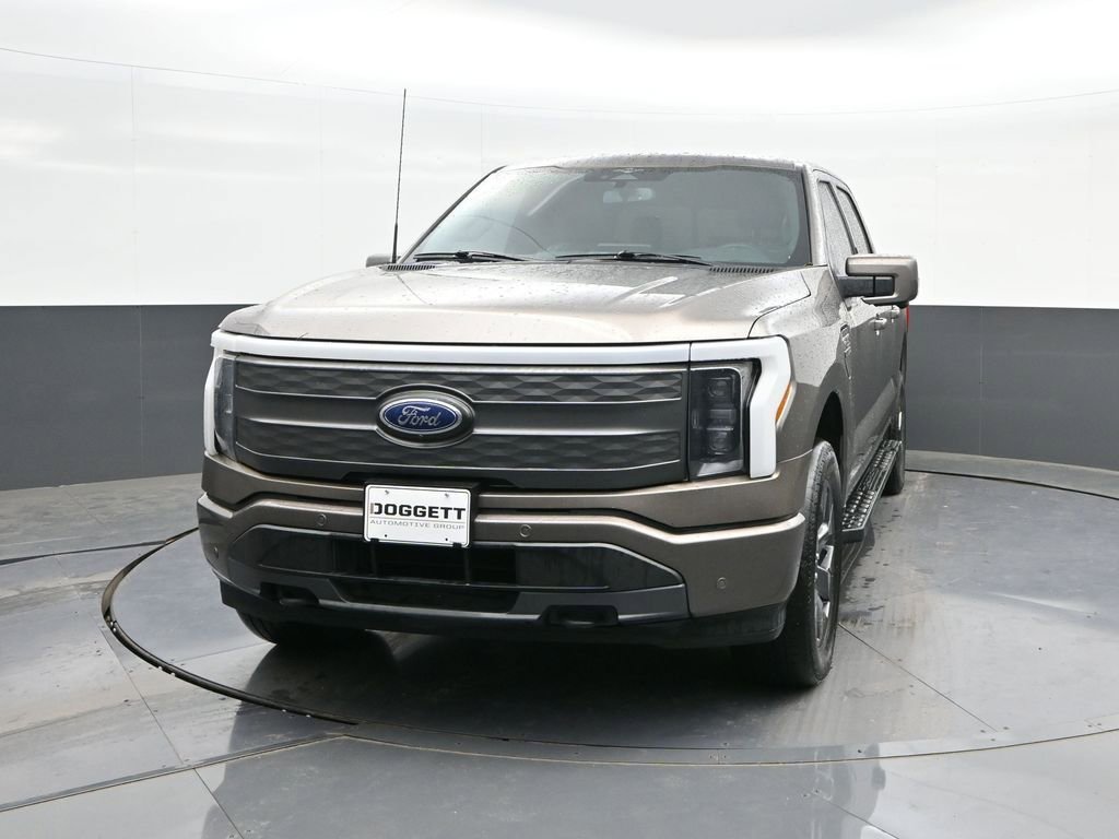 Used 2023 Ford F150 Lightning Lariat w/ Tow Technology Package image 27