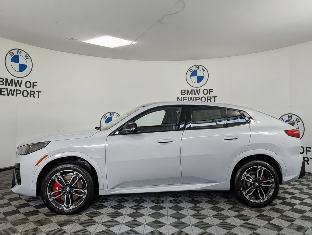 New 2026 BMW X2 xDrive28i w/ M Sport Package AWD/4WD image 9