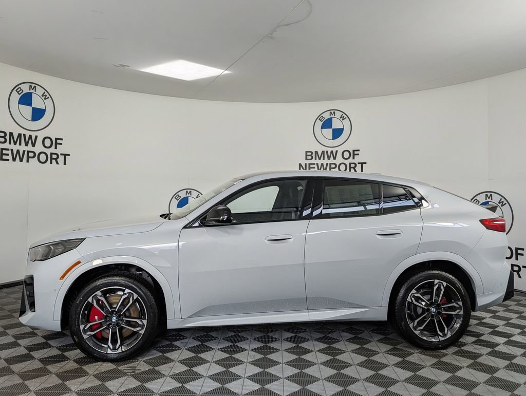 New 2026 BMW X2 xDrive28i w/ M Sport Package AWD/4WD image 9