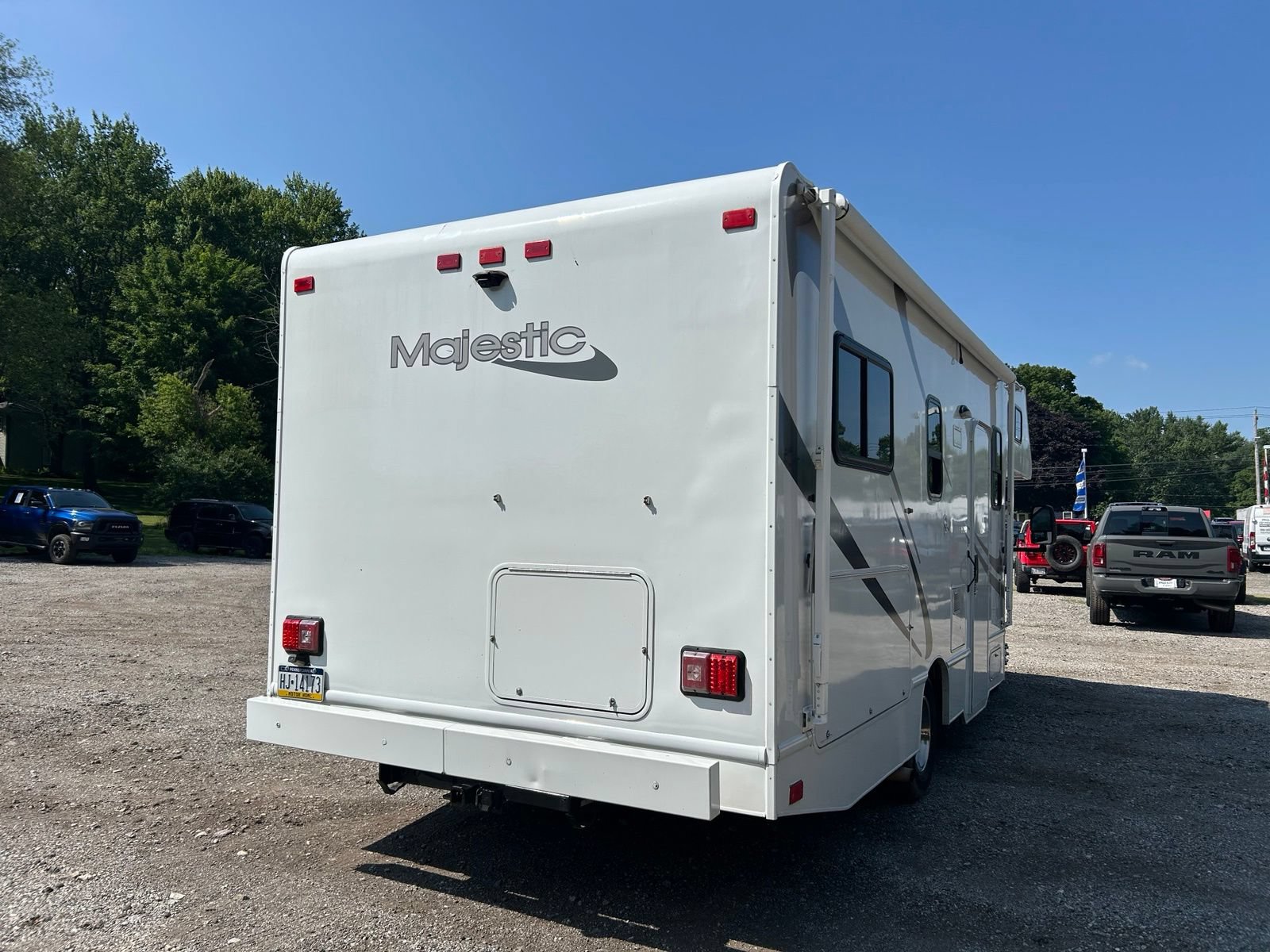Used 2017 Ford E-350 and Econoline 350 Super Duty w/ Motorhome Prep Package RWD image 7