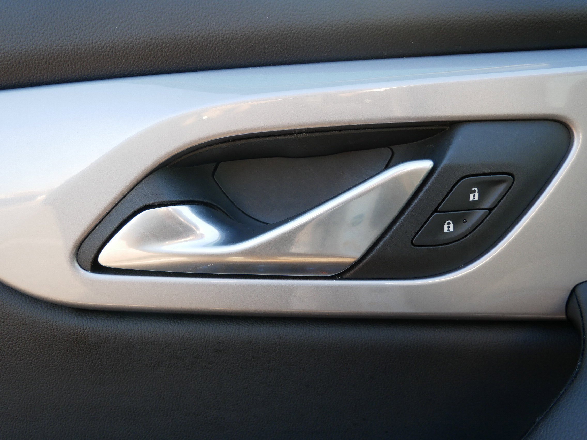 Used 2022 Chevrolet Blazer LT w/ Sound & Technology Package image 14