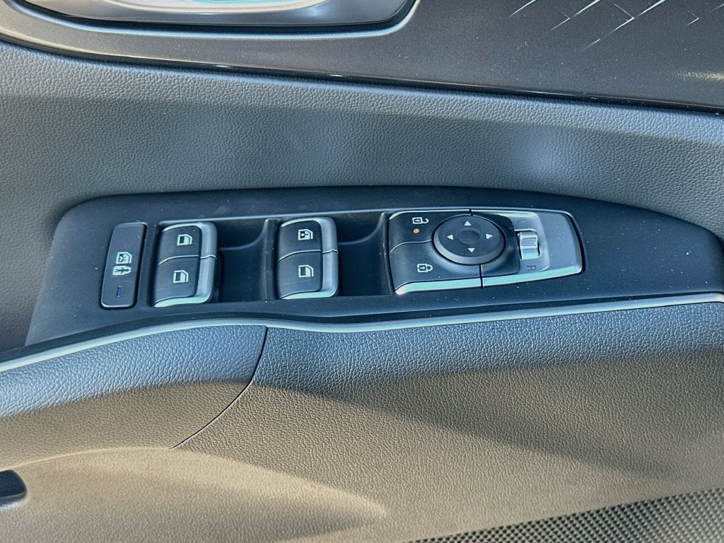 New 2026 Kia Sorento LX FWD image 17