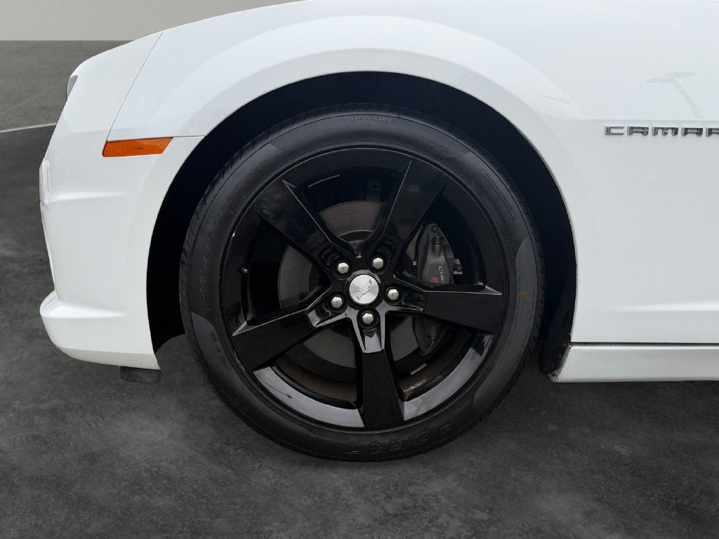 Used 2012 Chevrolet Camaro SS w/ RS Package RWD image 5