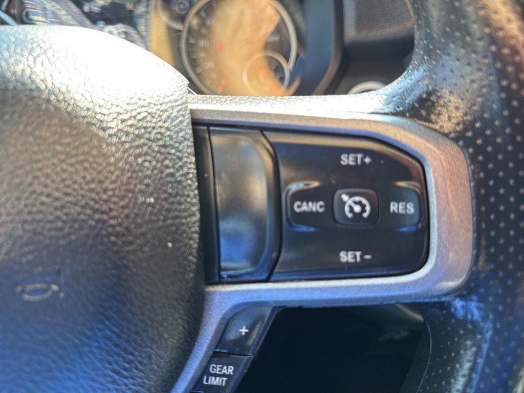 Used 2024 RAM 3500 Tradesman w/ Chrome Appearance Group AWD/4WD image 19