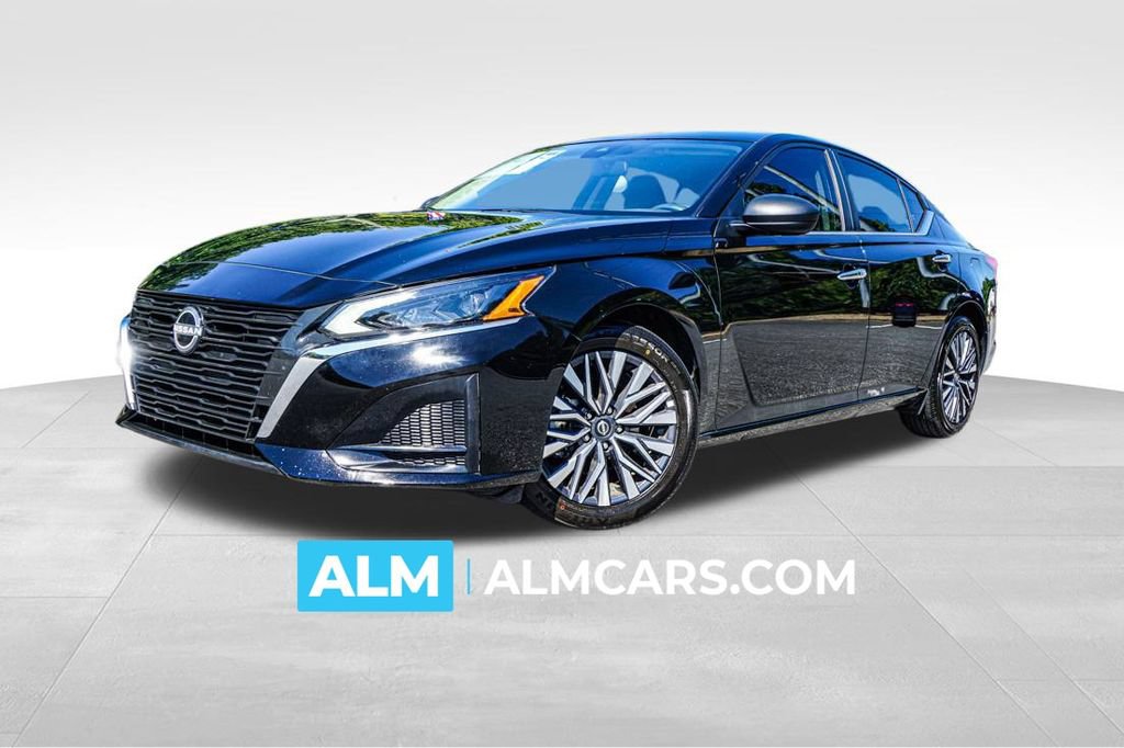 Used 2025 Nissan Altima 2.5 SV FWD video 1