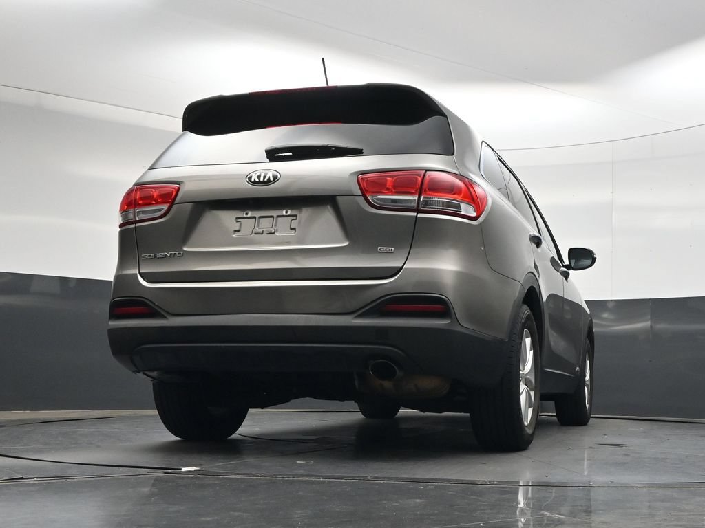 Used 2017 Kia Sorento AWD image 45