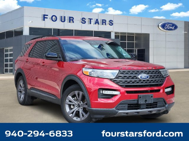 Certified 2022 Ford Explorer XLT w/ Equipment Group 202A RWD image 1