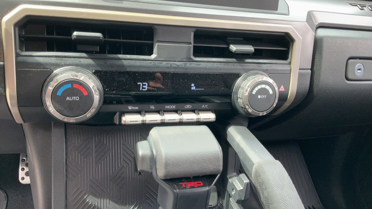 Used 2026 Toyota Tacoma TRD Sport AWD/4WD image 16