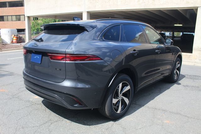 New 2026 Jaguar F-PACE R-Dynamic S image 2