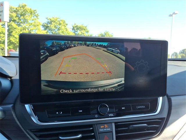 New 2025 Nissan Altima 2.5 SV w/ SV Special Edition Package image 16