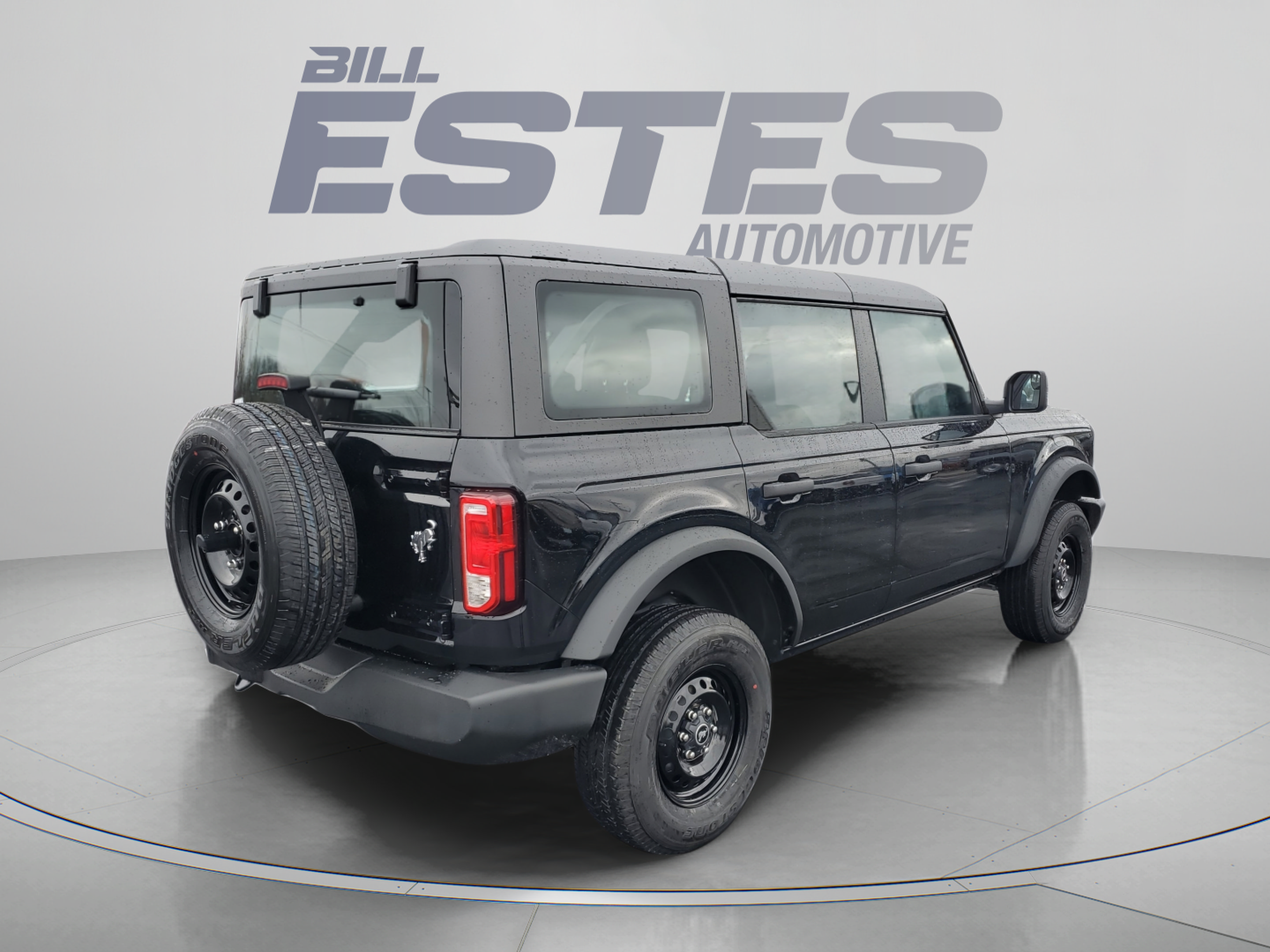 New 2025 Ford Bronco 4-Door AWD/4WD image 3