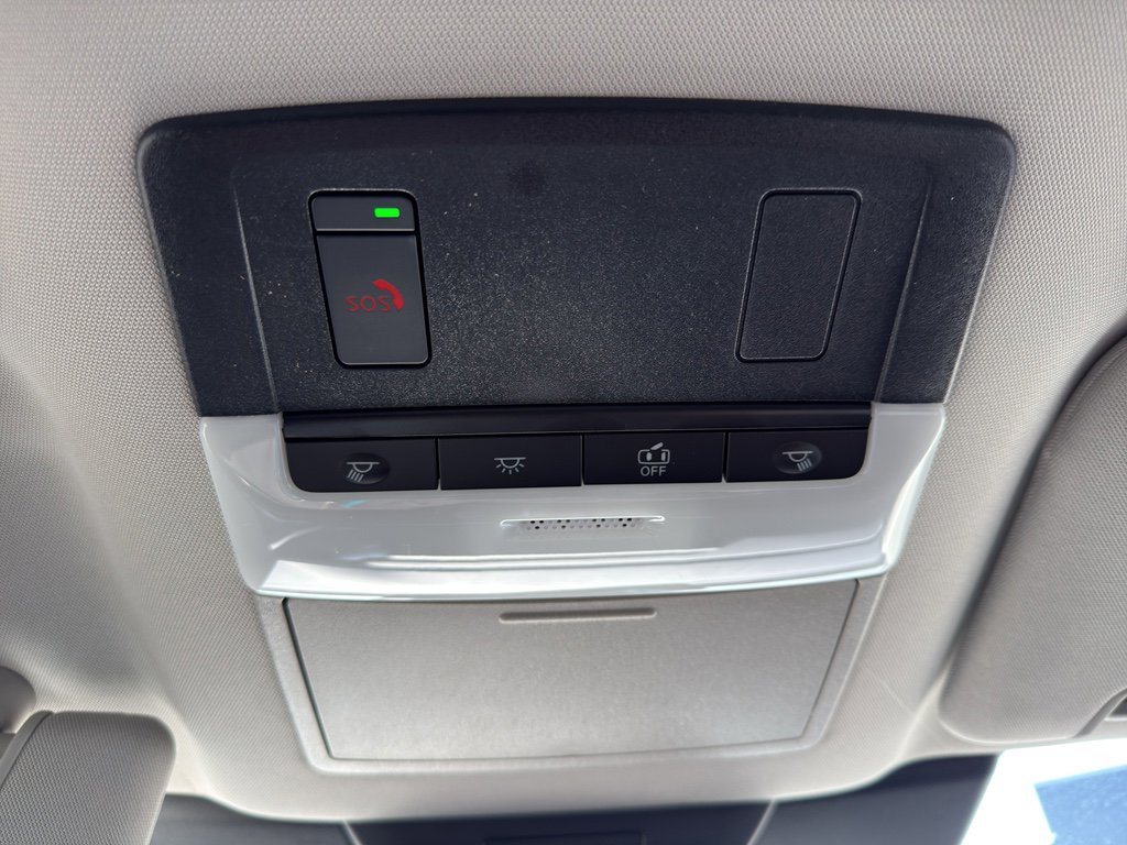 New 2026 Nissan Pathfinder SL image 23