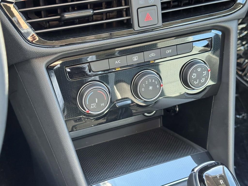 New 2025 Volkswagen Taos S image 21
