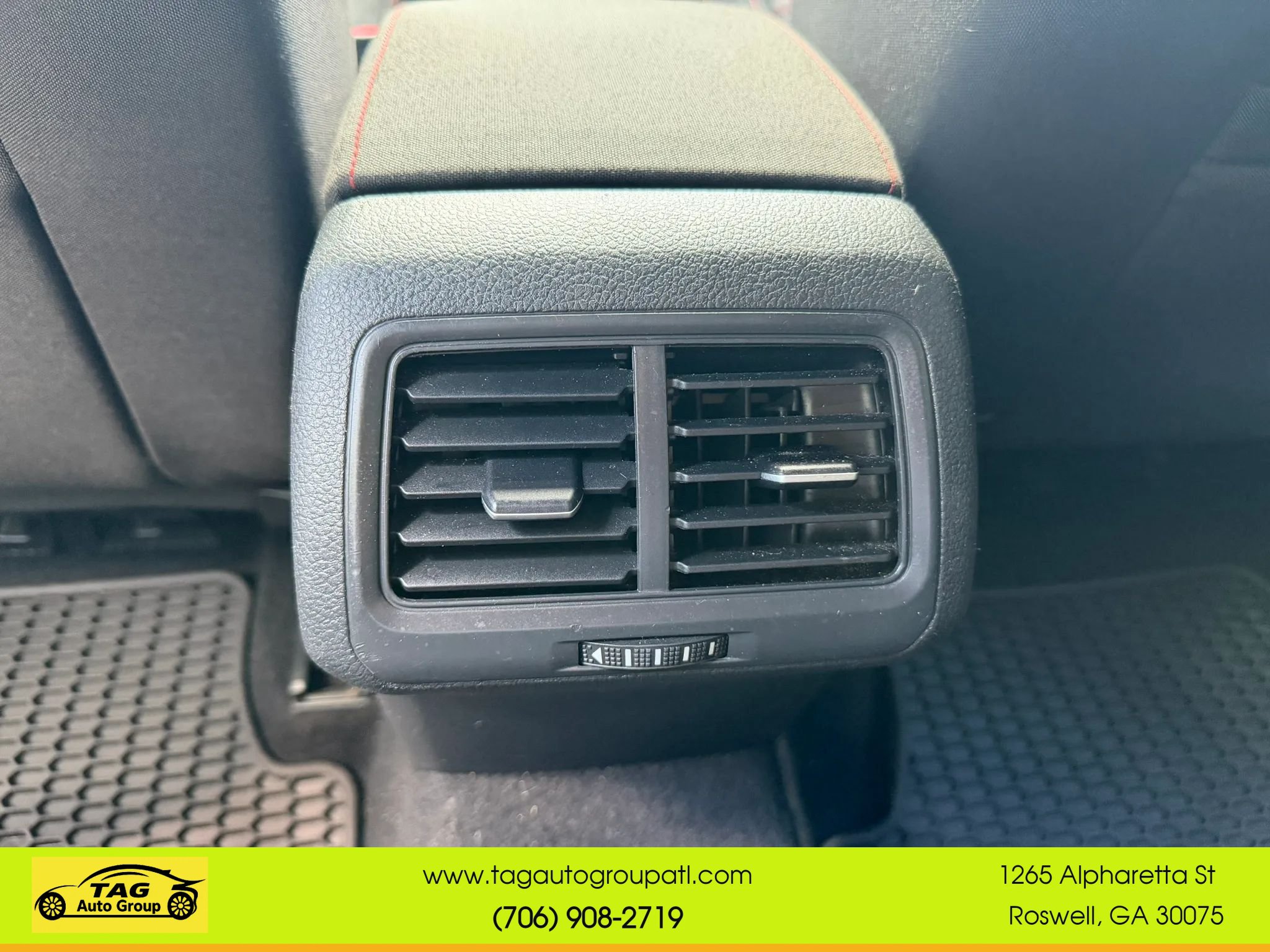Used 2017 Volkswagen GTI SE FWD image 15