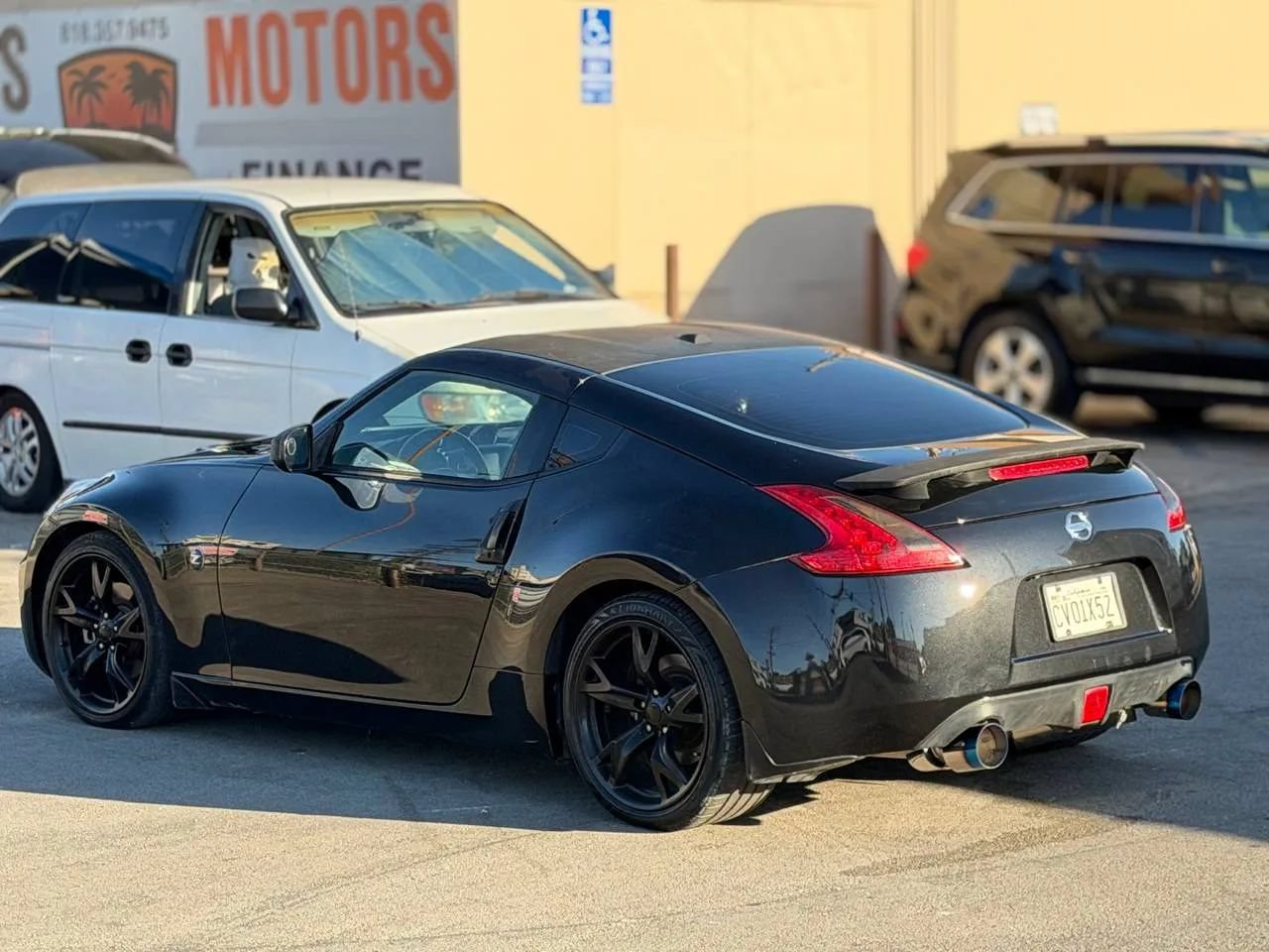 Used 2015 Nissan 370Z Touring RWD image 13
