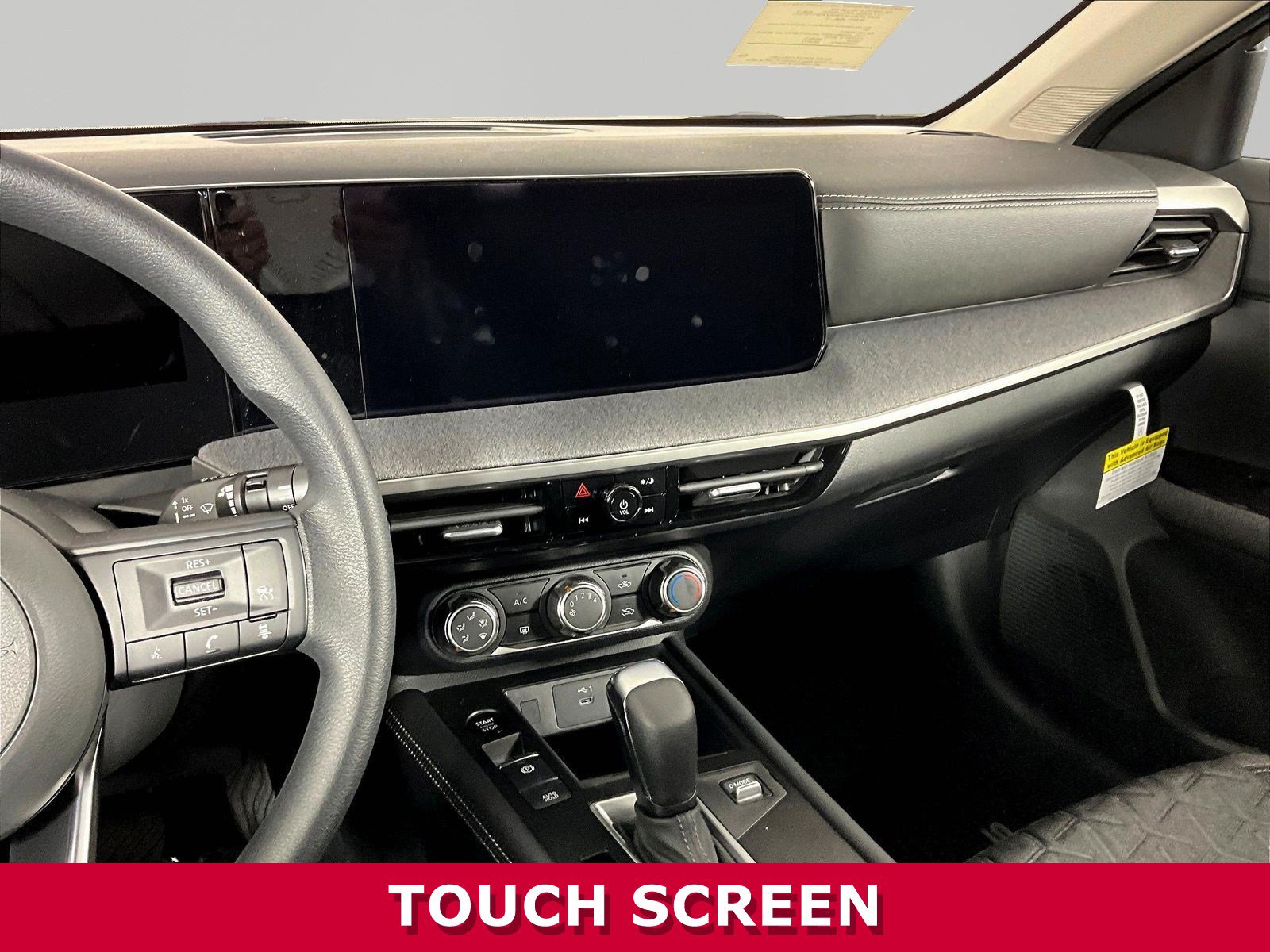 Certified 2025 Nissan Kicks SV AWD/4WD image 9