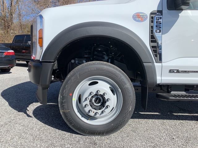 New 2026 Ford F550 4x4 Supercab Super Duty image 4