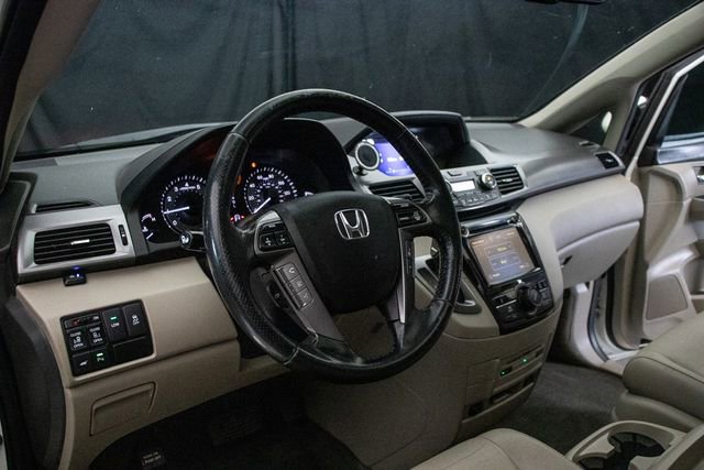 Used 2015 Honda Odyssey Touring image 25