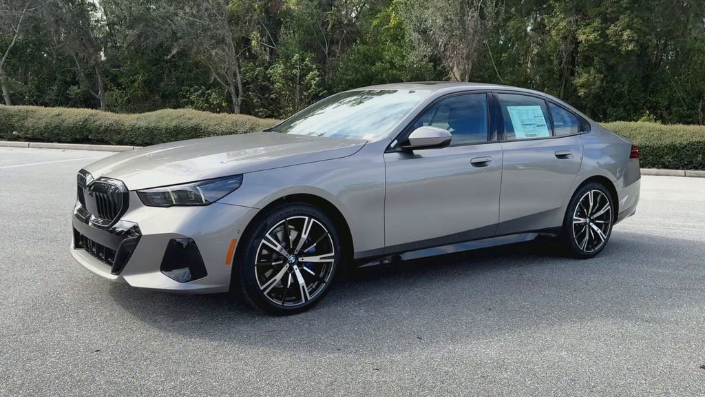 New 2026 BMW 530i w/ M Sport Package image 4