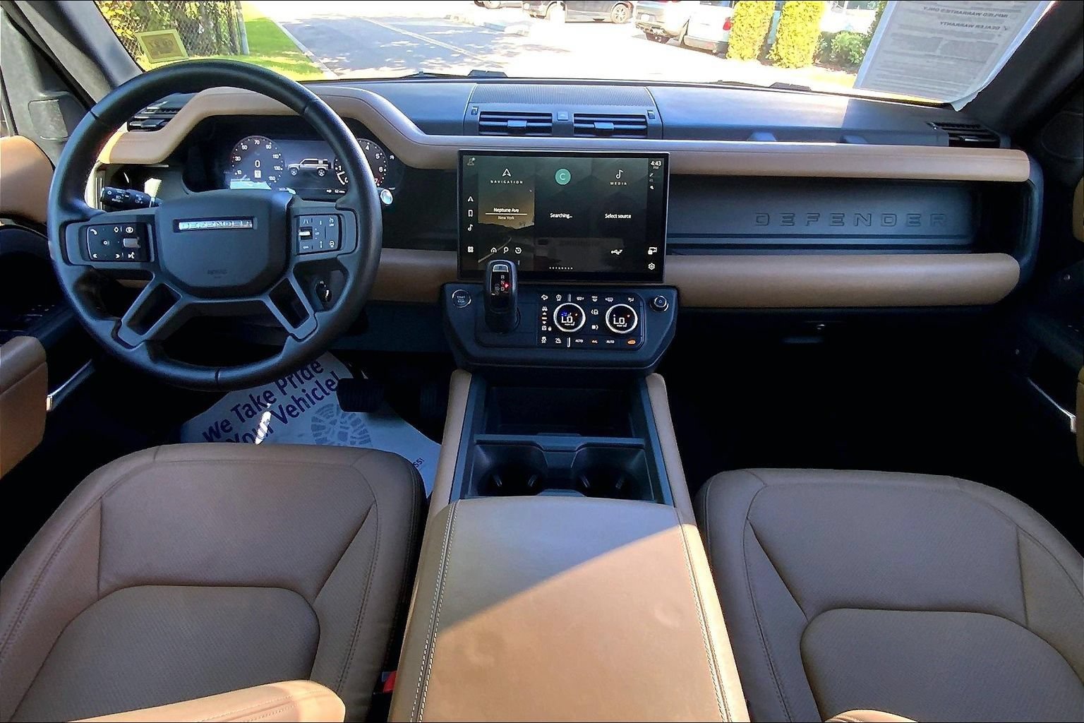 Certified 2026 Land Rover Defender 110 X-Dynamic SE AWD/4WD image 15