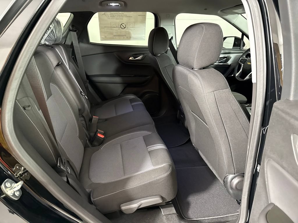 New 2026 Chevrolet Blazer LT w/ Convenience Package FWD image 23