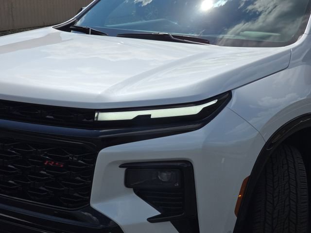 Used 2024 Chevrolet Traverse RS image 31
