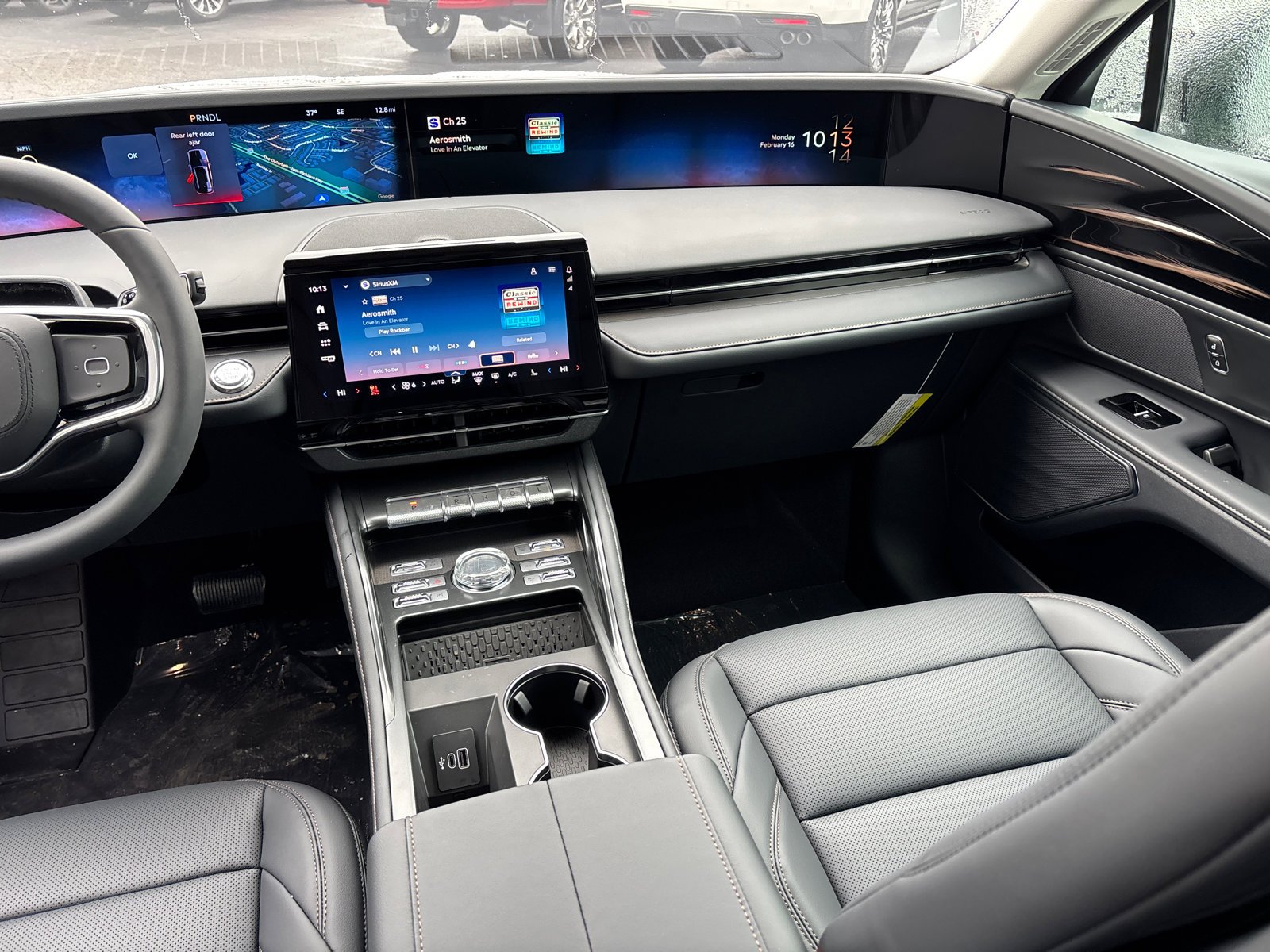 New 2026 Lincoln Nautilus Premier AWD/4WD image 31