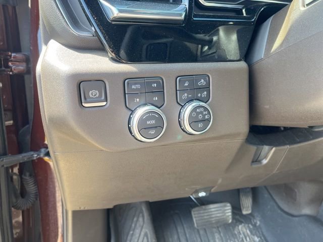 Used 2024 GMC Sierra 3500 SLE w/ SLE Convenience Package AWD/4WD image 22