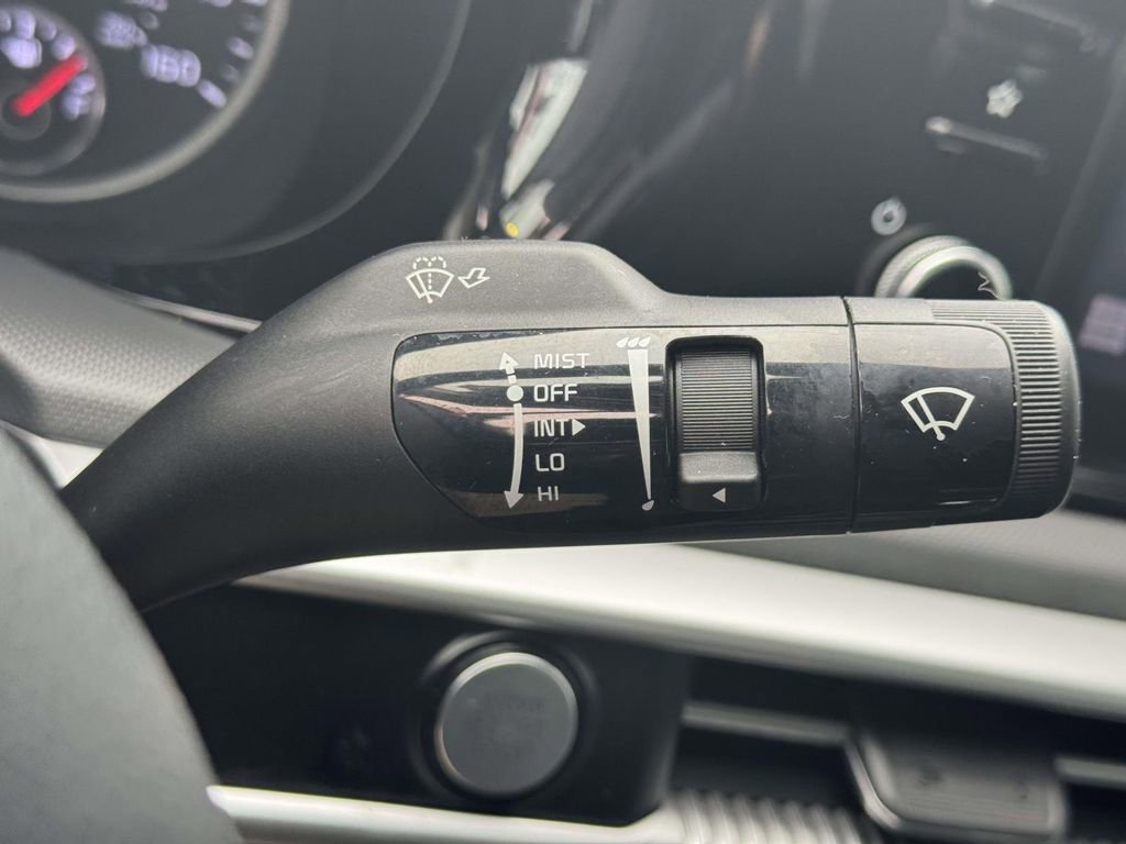 Used 2022 Kia K5 LXS FWD image 21