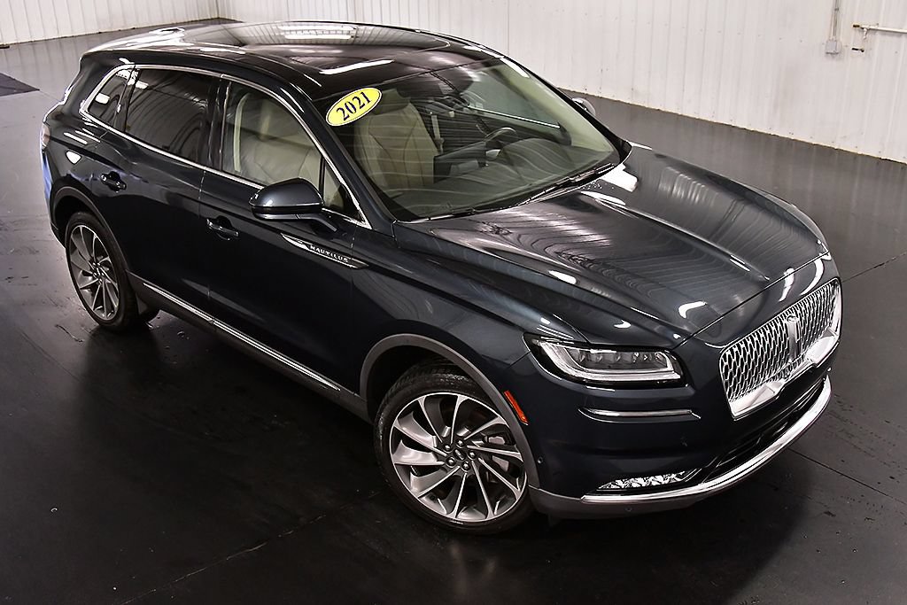 Used 2021 Lincoln Nautilus Reserve w/ Equipment Group 202A AWD/4WD image 11