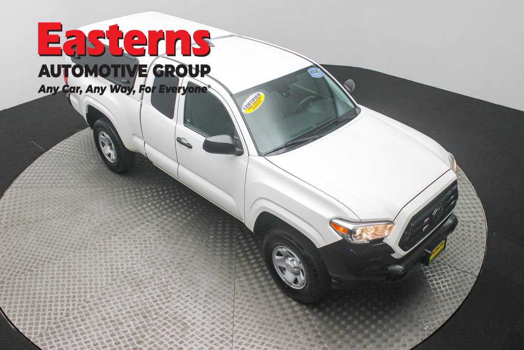 Used 2020 Toyota Tacoma SR image 3